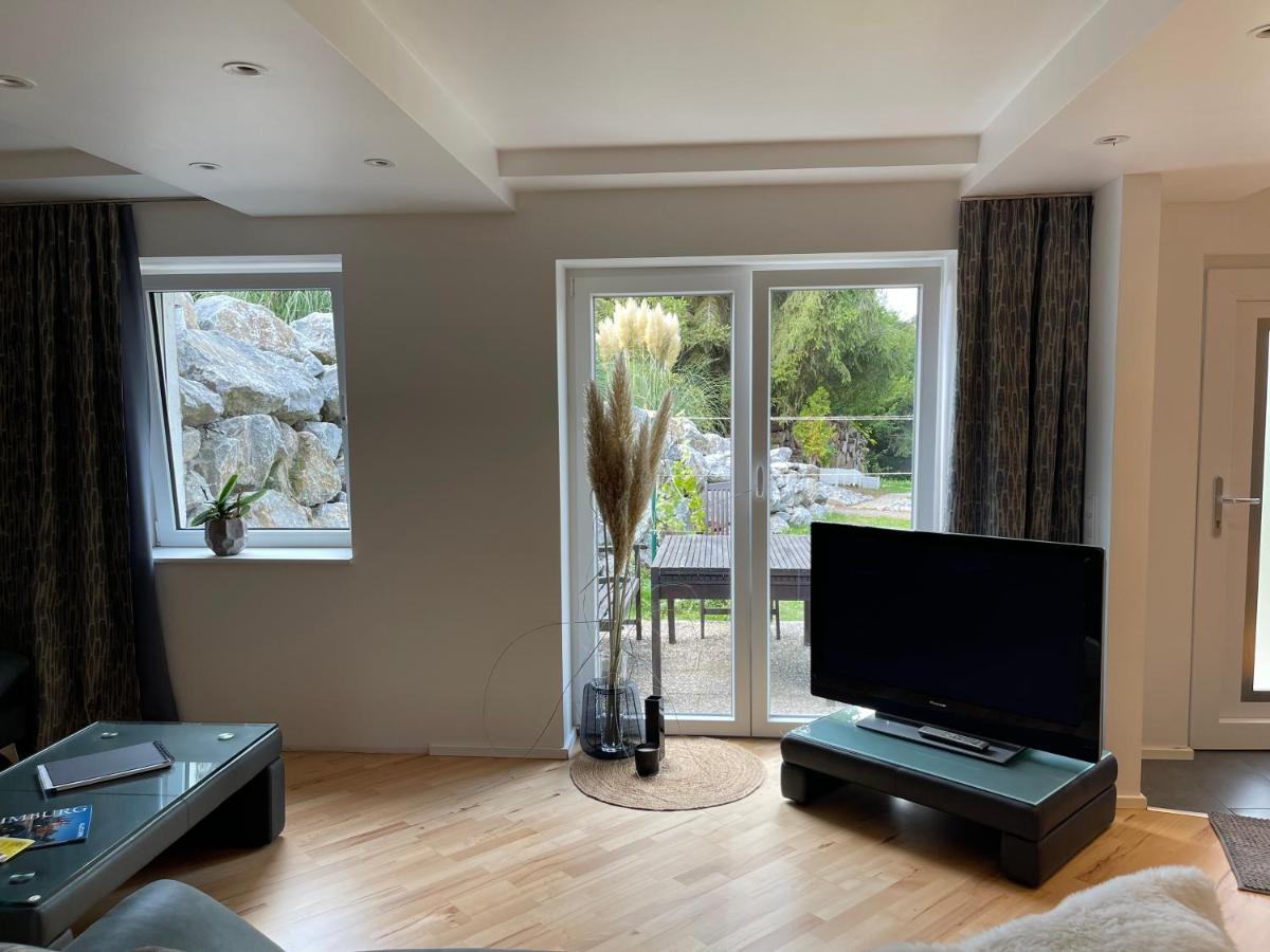 Moderne, Ruhige Ferienwohnung , Ideal Zum Abschalten Hadamar Bagian luar foto