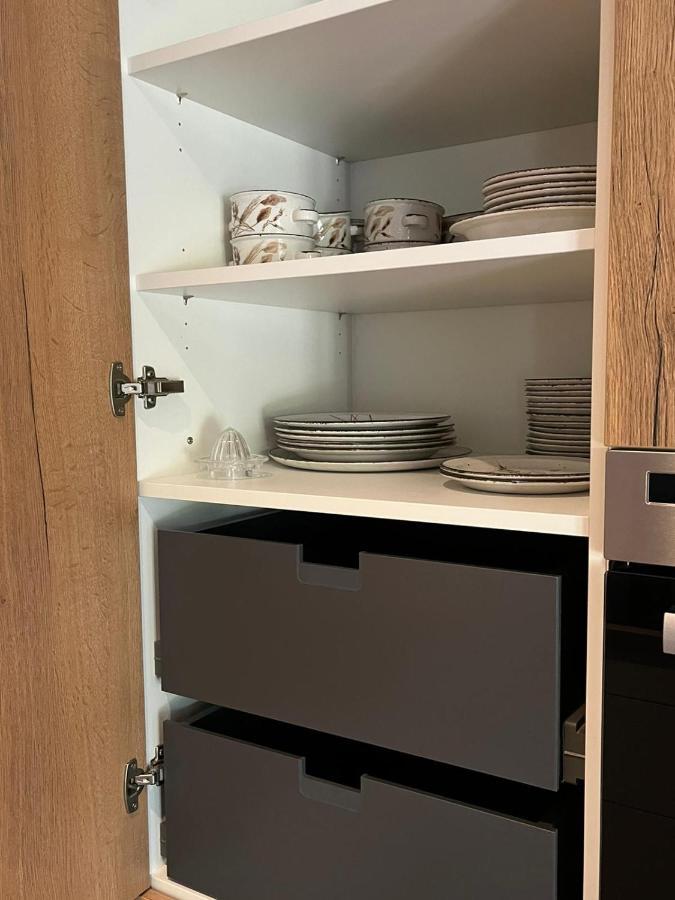 Moderne, Ruhige Ferienwohnung , Ideal Zum Abschalten Hadamar Bagian luar foto