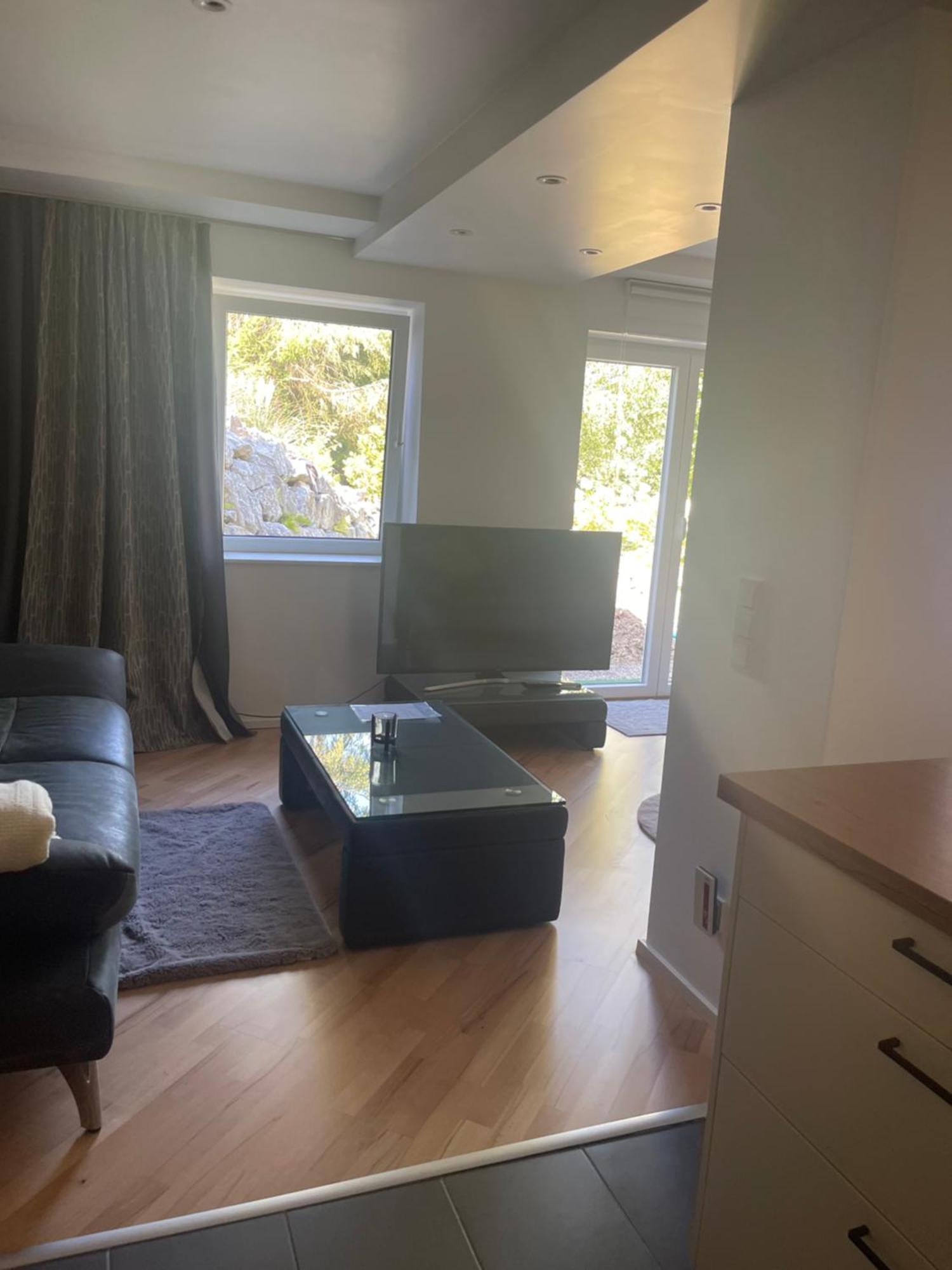 Moderne, Ruhige Ferienwohnung , Ideal Zum Abschalten Hadamar Bagian luar foto