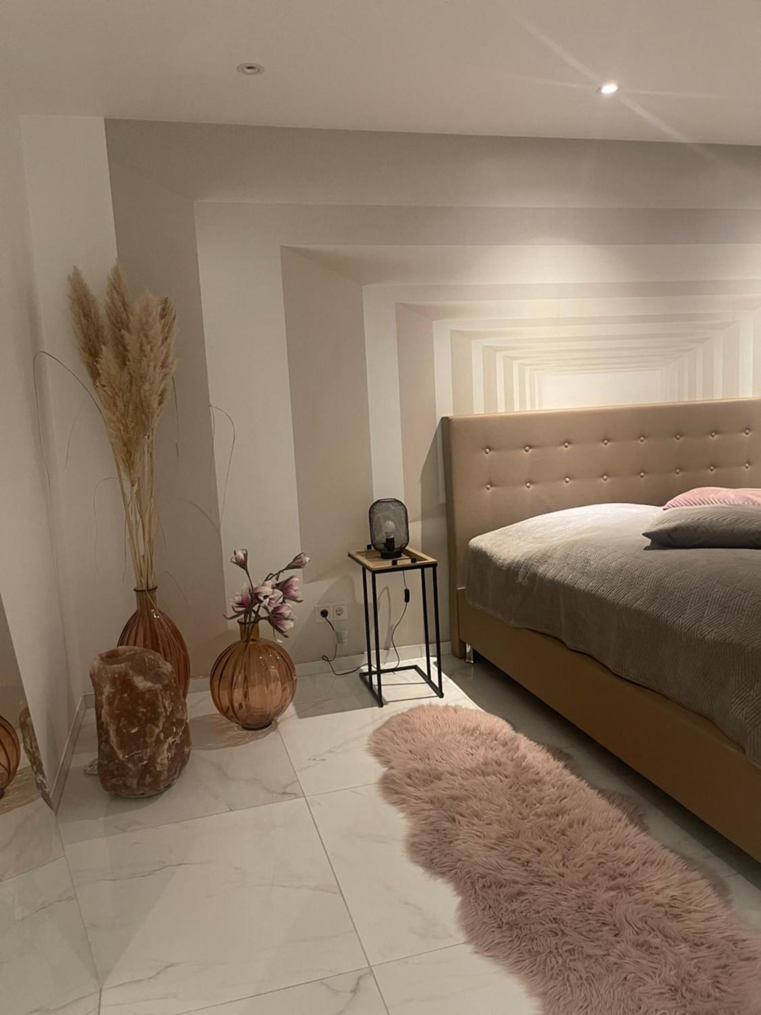 Moderne, Ruhige Ferienwohnung , Ideal Zum Abschalten Hadamar Bagian luar foto